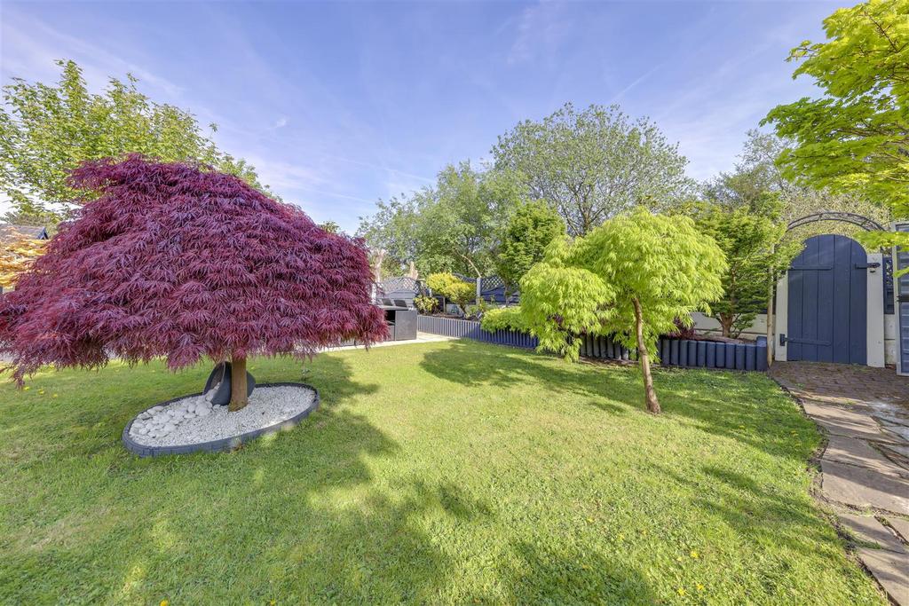 Rear Garden Alt 2