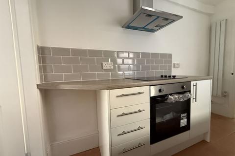 2 bedroom terraced house to rent, Lovatt Street, Stoke on Trent