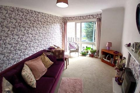 1 bedroom flat for sale, Hotoft Road, Humberstone
