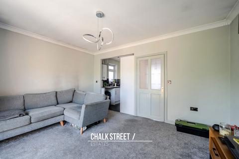 2 bedroom detached bungalow for sale, Hacton Lane, Hornchurch, RM12
