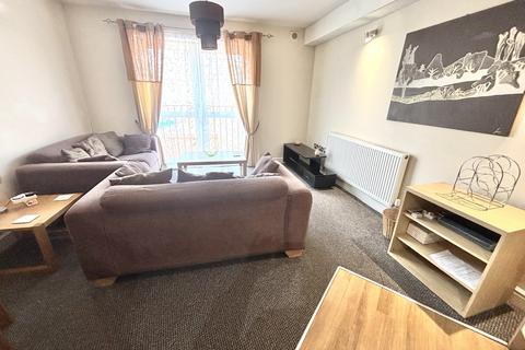 2 bedroom apartment to rent, City Walk, City Road, Chester Green