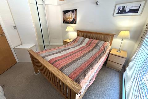 2 bedroom apartment to rent, City Walk, City Road, Chester Green