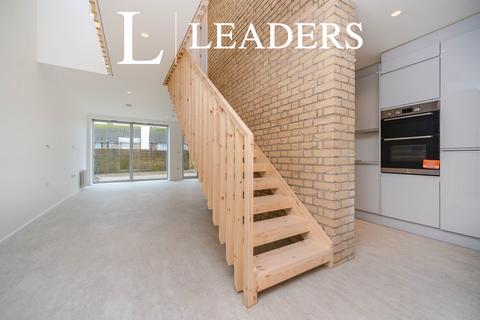 3 bedroom detached house to rent, Valley View Gardens, Woodingdean
