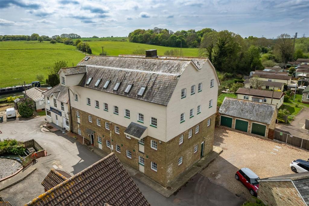 The Millhouse 9 Royd aerial  (1).jpg