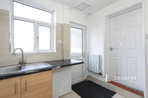 2 bedroom terraced house to rent, Lawton Street, Burslem, ST6