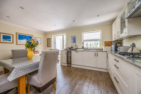 4 bedroom terraced house for sale, Marine Court, Southsea