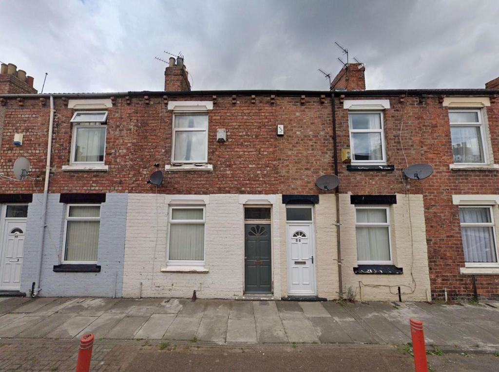 90-Essex-St-Front-External.jpg