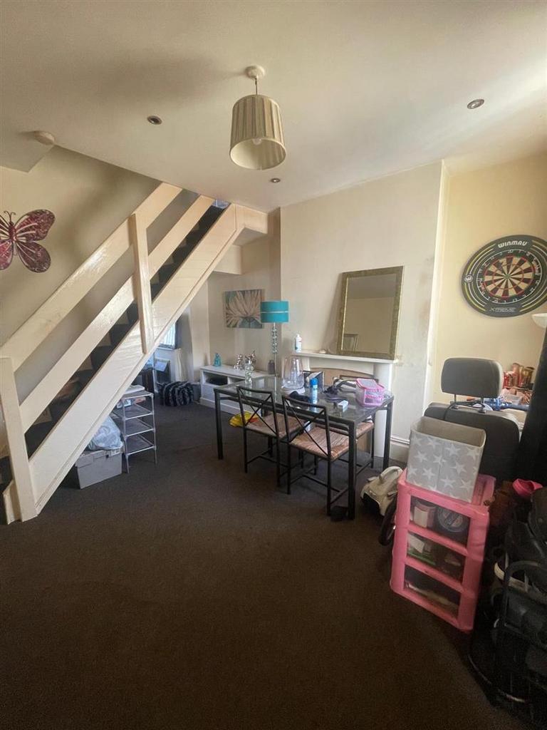 Essex-St-Room-2.jpg