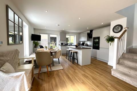 3 bedroom detached house for sale, Stourvale Road, Southbourne