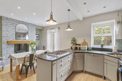 130 Otley Road, Guiseley, Leeds, LS20 8LZ