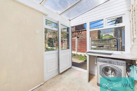 4 Ashawe Grove, Little Hulton, Manchester, M38 0EE