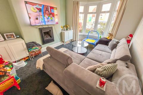 3 bedroom terraced house for sale, Gainsborough Road, Blackpool, FY1 4DZ