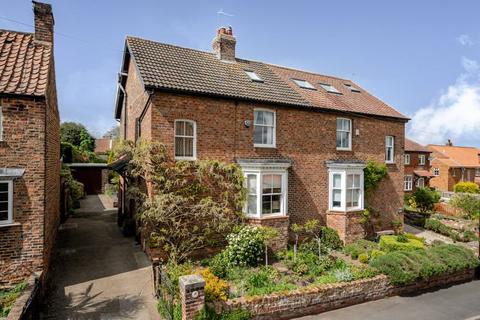 Beeholme Back Street, Aldborough, York, YO51 9EX