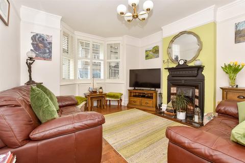 2 bedroom end of terrace house for sale, Seabrook Road, Hythe CT21