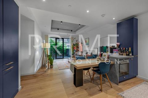 1 bedroom apartment for sale, Goodluck Hope Walk, London City Island, London