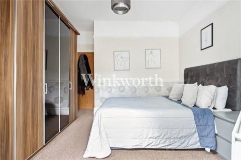 56 Devonshire Road, Palmers Green, London, N13 4QX