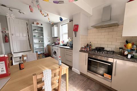 undefined, Forest Road East, Nottingham