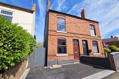 2 bedroom semi-detached house to rent - Castle Road, Walsall WS9