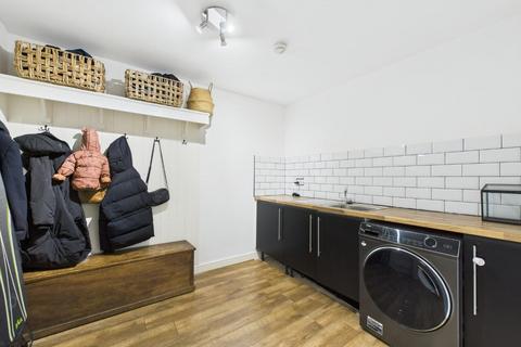 4 bedroom house for sale, Woodbottom Close, Baildon, Shipley