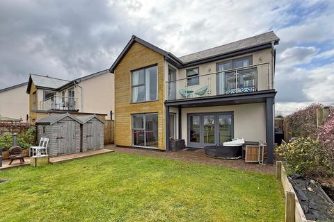 undefined, Ger Y Llan, Llandwrog, Gwynedd, LL54