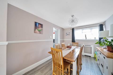 4 bedroom terraced house for sale, Libra Road, Plaistow, London, E13