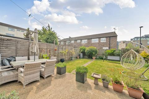 4 bedroom terraced house for sale, Libra Road, Plaistow, London, E13
