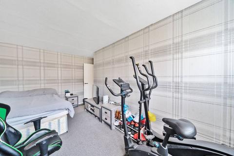 9 Libra Road, London, E13 0JE