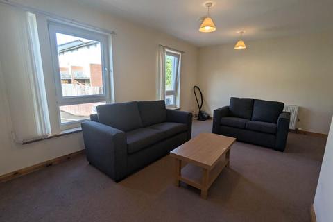 5 bedroom house to rent, 17 Friary Gardens, ,