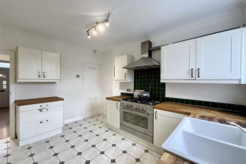 50 Sheffield Road, Woodhouse, Sheffield, S13 7ET
