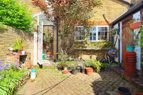 5 bedroom terraced house for sale, Vale Road, Broadstairs