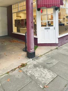 Hairdresser and barber shop for sale, Godalming GU7