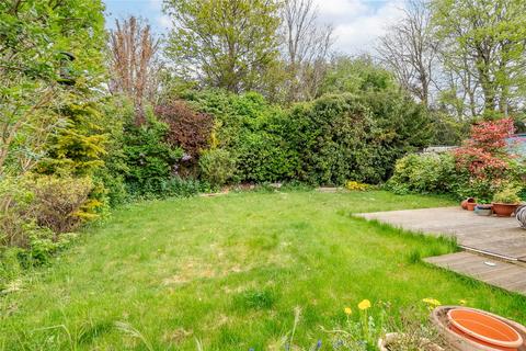 5 Bernard Close, Dunstable, LU5 4HL
