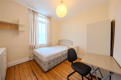 4 bedroom terraced house for sale, Bentley Lane, Leeds, West Yorkshire