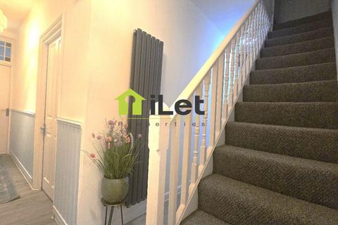 1 bedroom in a house share to rent, Northampton NN1