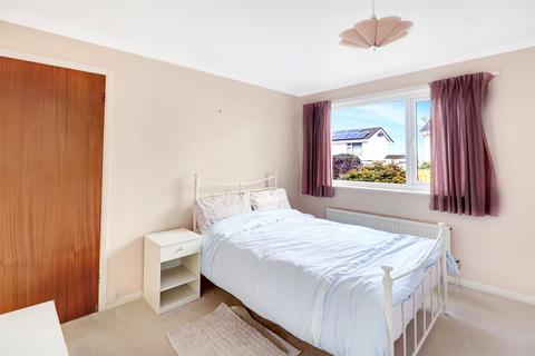 2 bedroom bungalow for sale, Lagoon View, West Yelland, Barnstaple, Devon, EX31
