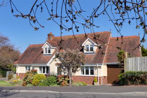 3 bedroom bungalow for sale, Whitegate Gardens, Minehead, Somerset, TA24
