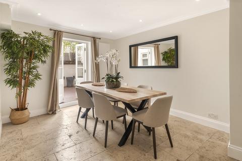 4 bedroom terraced house for sale, Cadogan Street, Chelsea, London, SW3