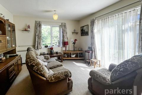2 bedroom apartment for sale, Riverside Gardens, Witney, Oxfordshire, OX28