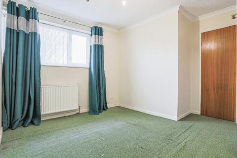 28 Pine Close, Castleford, WF10 4NN