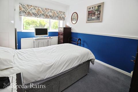 28 Derek Road, Whittle Le Woods, Chorley, PR6 7LZ
