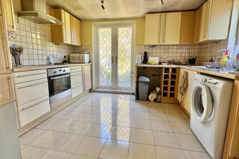 undefined, Horn Street, Kent CT21