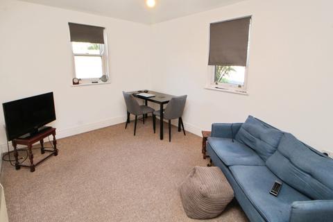 2 bedroom apartment for sale, Victoria Street, Derbyshire SK13