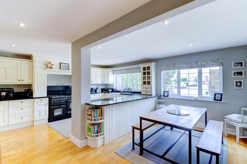 Cheylesmore Christopher Close, Naphill, High Wycombe, HP14 4SF