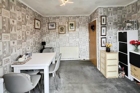 undefined, Dimplewells Road, West Yorkshire WF5