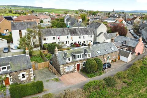 3 Millflat, Auchtermuchty, Cupar, KY14 7BQ