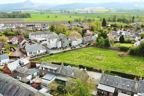 3 Millflat, Auchtermuchty, Cupar, KY14 7BQ