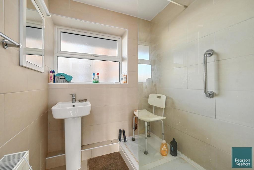 2 Channings, 215, Kingsway, Hove, BN3 (13).jpg