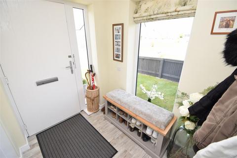 4 bedroom detached house for sale, 9 Campbell Court, Croy