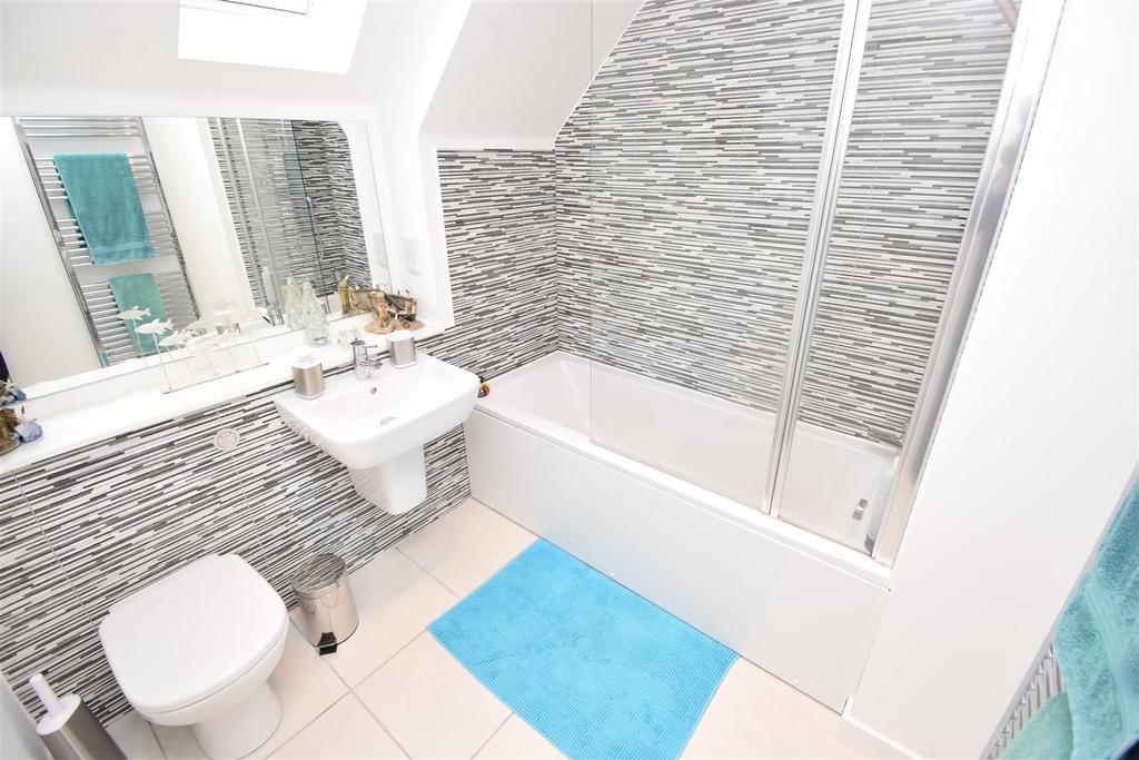 Bathroom .jpg