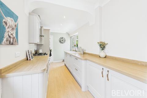3 bedroom detached house for sale, Uttoxeter Road, Blythe Bridge, ST11